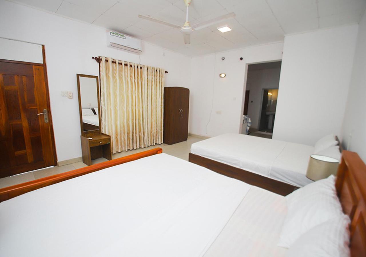 Birdsong Leisure Resort Tissamaharama Buitenkant foto