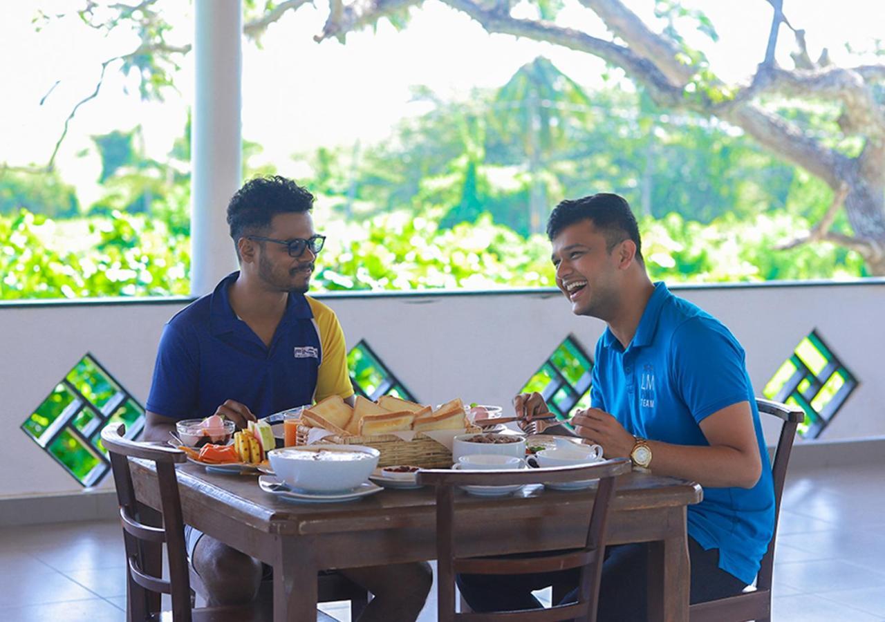 Birdsong Leisure Resort Tissamaharama Buitenkant foto