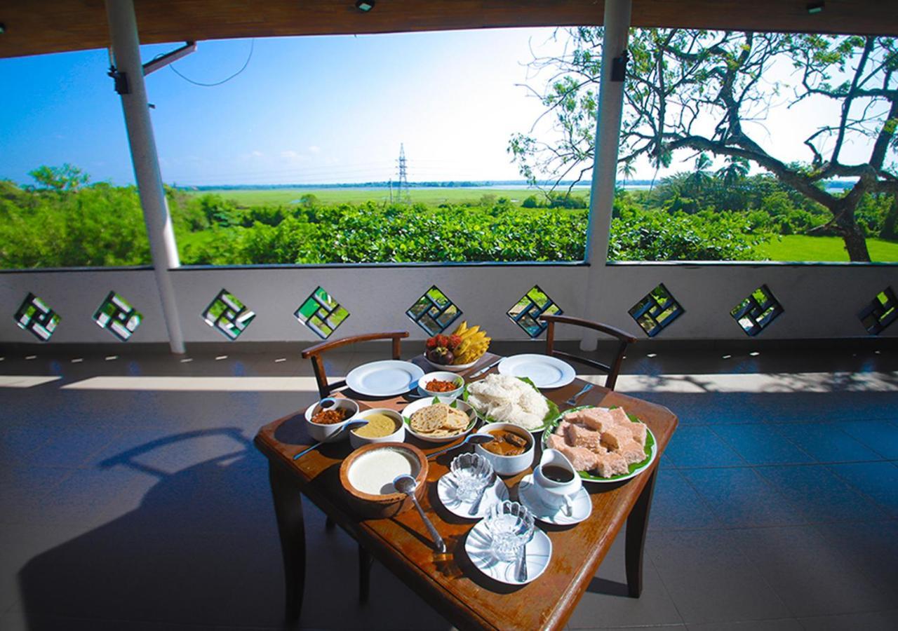 Birdsong Leisure Resort Tissamaharama Buitenkant foto