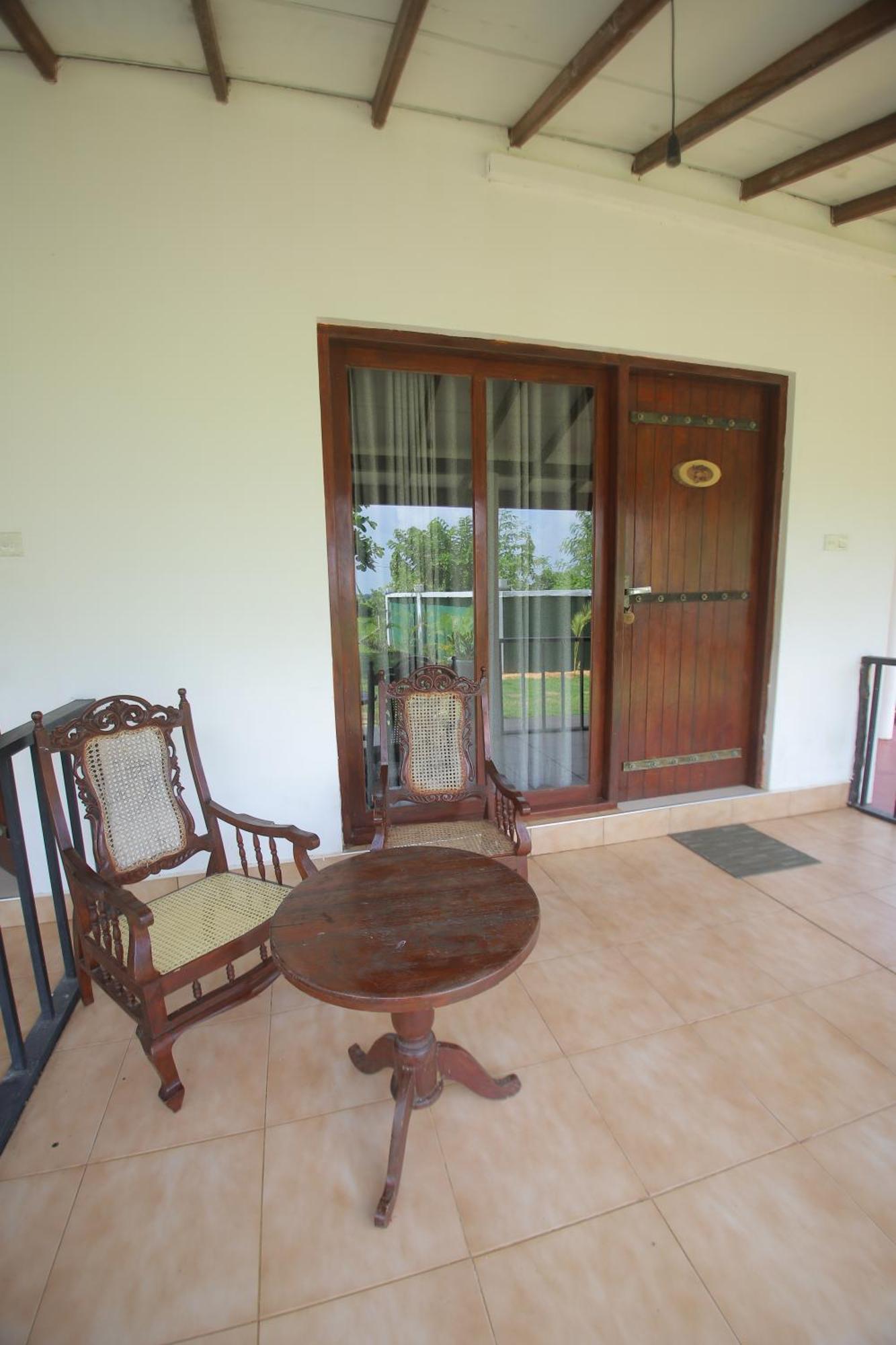 Birdsong Leisure Resort Tissamaharama Buitenkant foto