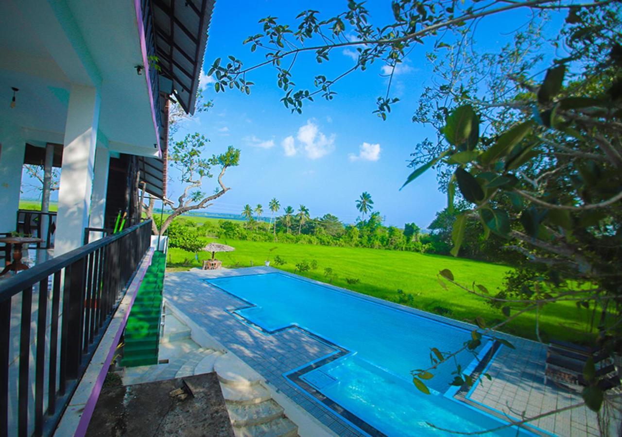 Birdsong Leisure Resort Tissamaharama Buitenkant foto