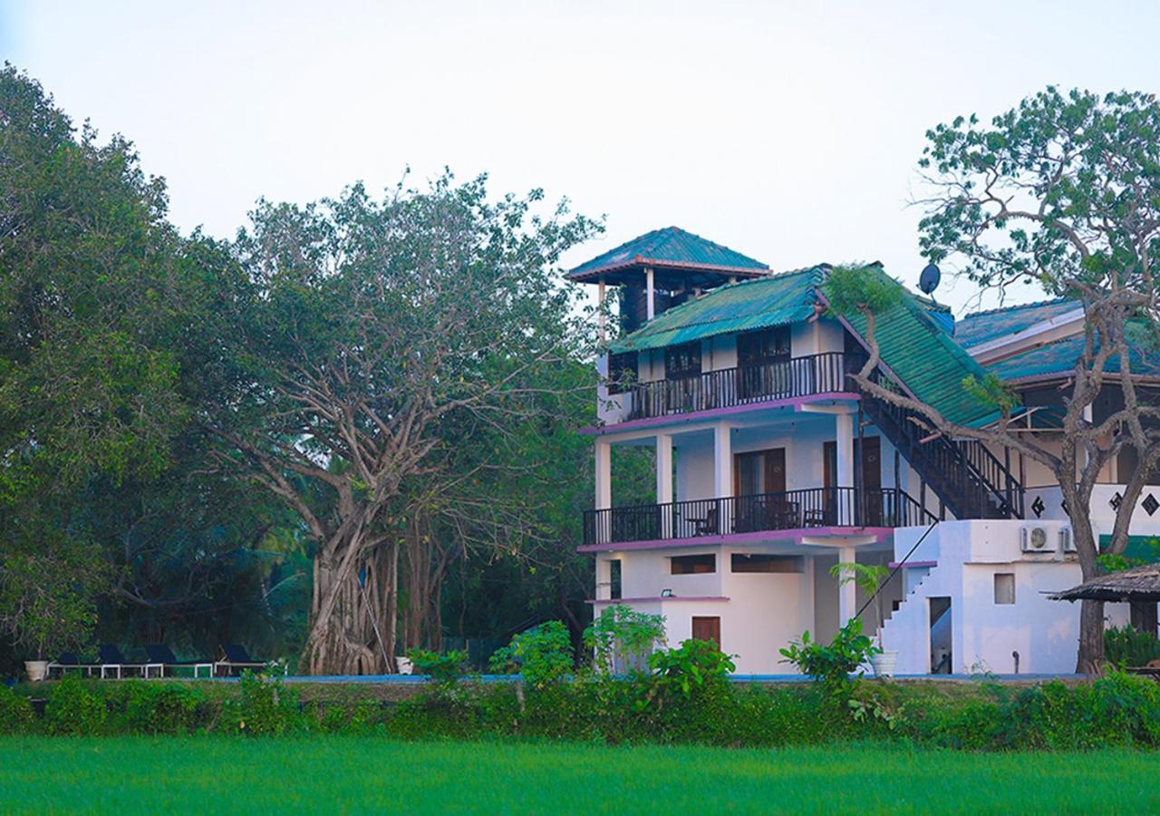 Birdsong Leisure Resort Tissamaharama Buitenkant foto